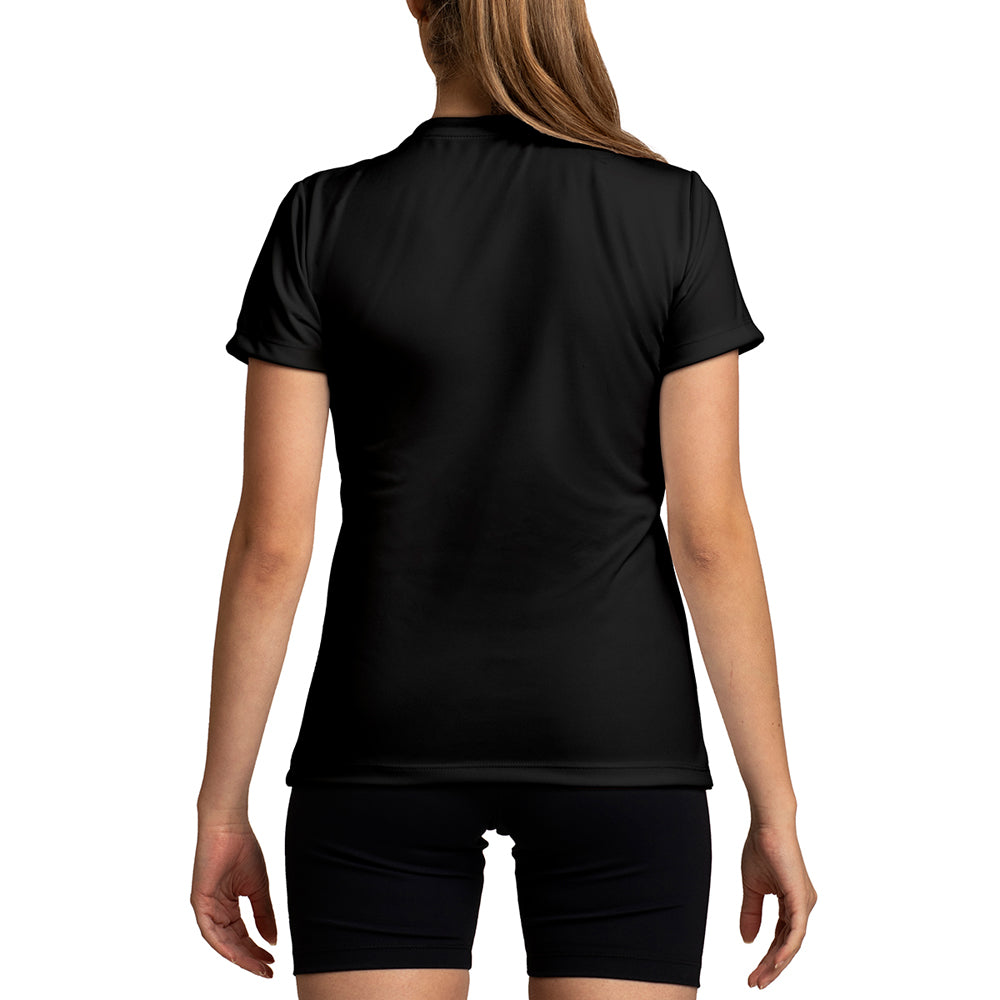 https://muvin.com.br/cdn/shop/products/camiseta-dry-basic-ss-feminino-modelo-costa-preto.jpg?v=1664401291